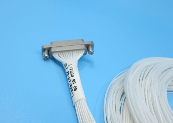 เครื่องเชื่อม J30J ซีรีส สี่เหลี่ยม 37 ติดต่อ ชาย พล็อกกับความยาวสาย 1500mm สําหรับการส่งสัญญาณ